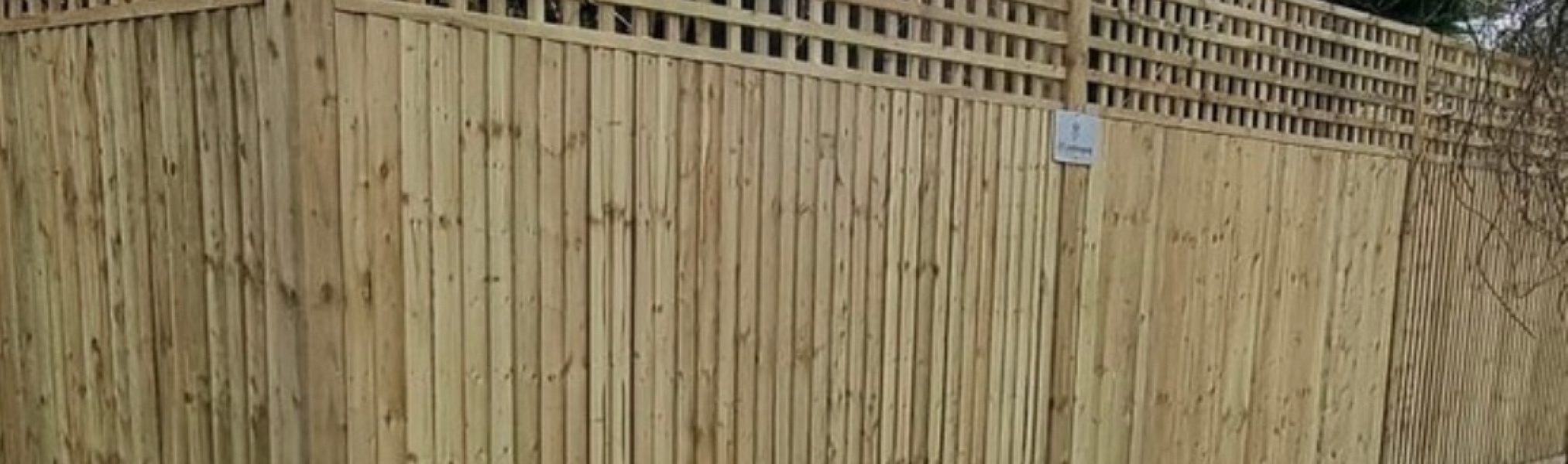 Fencing-and-gates-sussex-jmlandscaping